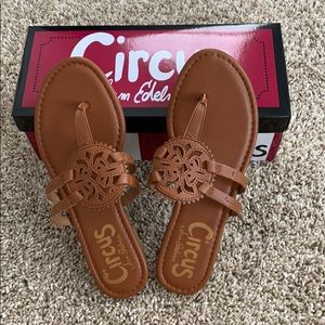 NWB Sam Edelman Canyon Sandals - Size 7.5